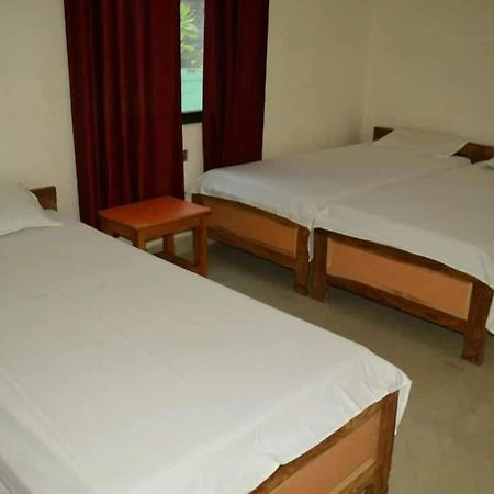 Middle Way Home Stay Бодх-Гая Екстер'єр фото