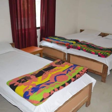 Middle Way Home Stay Бодх-Гая Екстер'єр фото